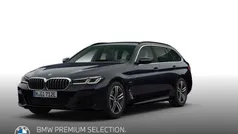 Schwarz Gebraucht 2021 BMW 530e M Sport Kombi | 32.798 € (Fairer Preis)