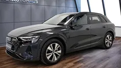 Grau Gebraucht 2023 Audi Q8 e-tron Advanced SUV | 51.740 € (Fairer Preis)