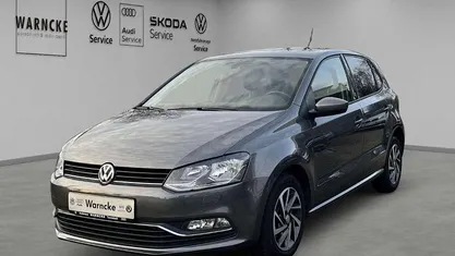 Grau Gebraucht 2017 VW Polo Comfortline Kleinwagen | 9.970 € (Fairer Preis)