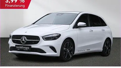 Gebraucht Mercedes B180 Progressive 136 PS (100 kW) 2025 Van / Kleinbus
