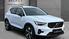 Blau Gebraucht 2024 Volvo XC40 Plus SUV | 36.200 € (Fairer Preis)