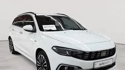 Begagnad Fiat Tipo Business 131 HK (96 kW) 2022 Vit Kombi