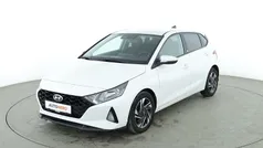 Weiß Gebraucht 2022 Hyundai i20 Edition 30 Limousine | 13.530 € (Fairer Preis)