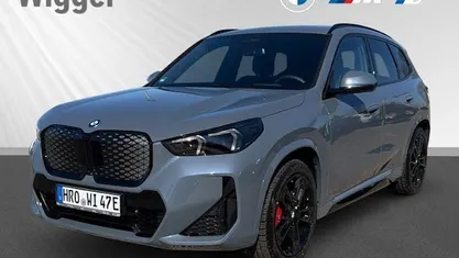 Gebraucht BMW iX1 M Sport 230 kW (313 PS) 2026 Silber SUV