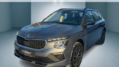 Graphitegrau metallic Neu 2026 Skoda Kamiq Selection SUV | 25.300 € (Fairer Preis)