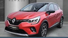 Rot Gebraucht 2022 Renault Captur Intens SUV | 18.490 € (Fairer Preis)