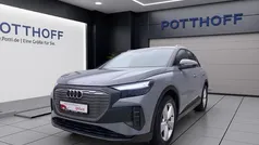 Grau Gebraucht 2022 Audi Q4 e-tron Comfort SUV | 28.450 € (Fairer Preis)