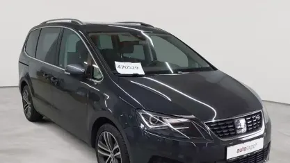 Gebraucht Seat Alhambra FR-Line 150 PS (110 kW) 2021 Grau Van / Kleinbus