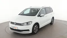 Weiß Gebraucht 2021 VW Touran Active Van / Kleinbus | 28.130 € (Fairer Preis)