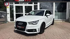 Weiß Gebraucht 2012 Audi A1 Exclusive Kleinwagen | 8.900 € (Guter Preis)