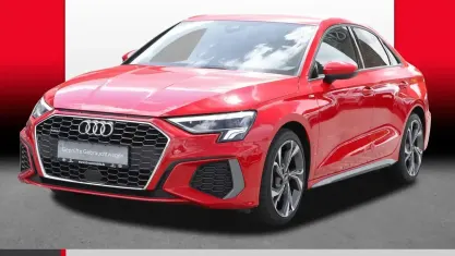 Gebraucht Audi A3 S-Line 190 PS (139 kW) 2022 Tangorot metallic Limousine