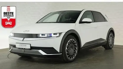 Weiss Gebraucht 2024 Hyundai Ioniq 5 Techniq SUV | 34.624 € (Fairer Preis)