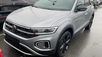 Neu VW T-Roc Style 150 PS (110 kW) 2025 Pyrit silber metallic SUV