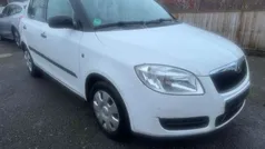 Weiß Gebraucht 2008 Skoda Fabia Classic Limousine | 2.690 € (Fairer Preis)