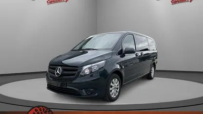 Gebraucht Mercedes Vito Edition 136 PS (100 kW) 2021 Granitgrün Van