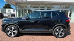 Onyx black metallic Gebraucht 2024 Volvo XC40 Core SUV | 35.850 € (Fairer Preis)