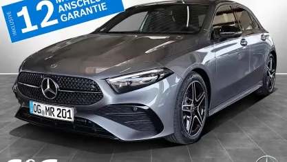 Gebraucht Mercedes A200 AMG 163 PS (119 kW) 2025 Metalliclack mountaingrau Limousine