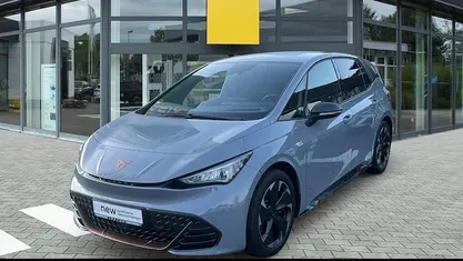 Black pearlschwarz (schwarz) Gebraucht 2024 Renault Captur Techno SUV | 23.990 € (Fairer Preis)