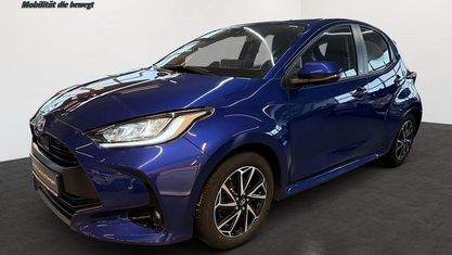 Gebraucht Toyota Yaris Hybrid Basis 116 PS (85 kW) 2022 Blau Kleinwagen