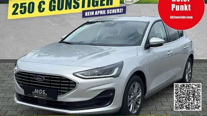 Neu Ford Focus Titanium 155 PS (114 kW) 2025 Moondust silver metallic Limousine