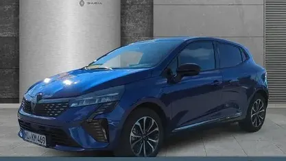 Gebraucht 2025 Renault Clio V Techno Limousine | 21.490 € (Fairer Preis)