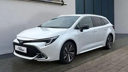Neu Toyota Corolla 196 PS (144 kW) 2025 Weiß Kombi