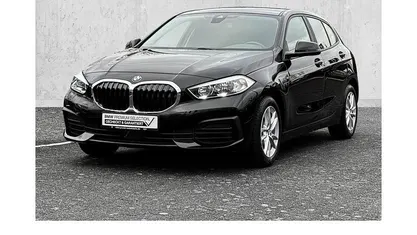Schwarz Gebraucht 2023 BMW 116 Advantage Kleinwagen | 17.690 € (Guter Preis)