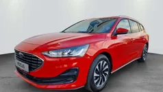 Race red Gebraucht 2024 Ford Focus Titanium Kombi | 29.990 € (Fairer Preis)