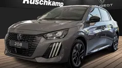 Grau Neu 2025 Peugeot 208 Allure Kleinwagen | 26.645 € (Guter Preis)