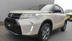 Beige / dach schwarz Neu 2025 Suzuki Vitara Comfort+ SUV | 24.700 € (Fairer Preis)