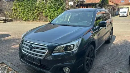 Gebraucht Subaru Outback Comfort 150 PS (110 kW) 2017 Grau Kombi