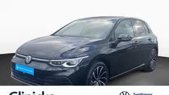 Schwarz Gebraucht 2022 VW Golf VIII Move Kleinwagen | 28.833 € (Fairer Preis)