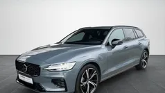 Thunder grey / metallic Gebraucht 2023 Volvo V60 Plus Kombi | 43.880 € (Fairer Preis)