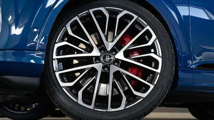 Gebraucht Audi SQ7 Sport 650 PS (478 kW) 2024 Ascariblau metallic SUV