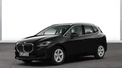 Schwarz Gebraucht 2024 BMW 218 Active Tourer Sport Line Van / Kleinbus | 33.390 € (Guter Preis)