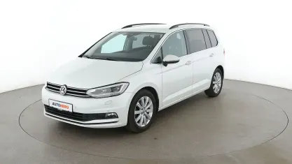 Gebraucht VW Touran Highline 190 PS (139 kW) 2019 Weiß Van / Kleinbus