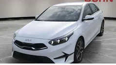 Weiß Neu 2025 Kia Ceed Spirit Kleinwagen | 28.990 € (Fairer Preis)