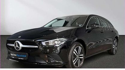 Gebraucht Mercedes CLA250e Shooting Brake Business 218 PS (160 kW) 2022 Schwarz Kombi