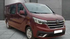Karmesinrot Neu 2025 Renault Trafic Van | 39.040 € (Fairer Preis)