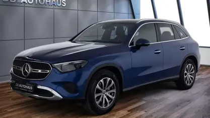 Gebraucht Mercedes GLC300 Avantgarde 269 PS (197 kW) 2025 Blau SUV