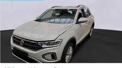 Ascotgrau Gebraucht 2024 VW T-Roc Life SUV | 24.980 € (Guter Preis)