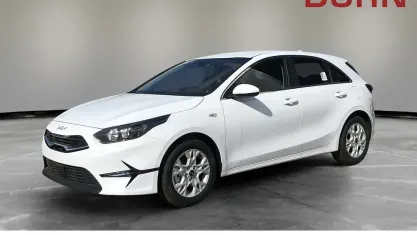 Neu Kia Ceed Vision 140 PS (102 kW) 2026 Carraraweiss Kleinwagen