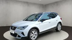 Nevada weiß metallic/magnetic grau metallic Gebraucht 2023 Seat Arona Xperience SUV | 19.980 € (Fairer Preis)