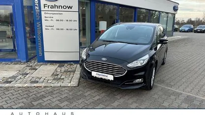 Gebraucht Ford S-MAX S 150 PS (110 kW) 2021 Obsidianschwarz metallic Van / Kleinbus