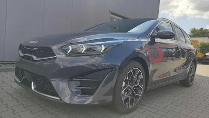 Penta grau Neu 2025 Kia Ceed Sportswagon GT-Line Kombi | 27.990 € (Fairer Preis)