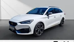 Weiss Gebraucht 2024 Cupra Leon VZ Kombi | 36.890 € (Guter Preis)