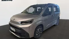 Silber Gebraucht 2025 Toyota Proace Verso City Kombi | 43.230 € (Fairer Preis)