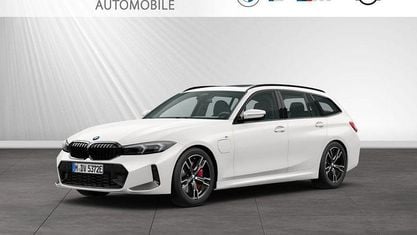 Käytetty BMW 330e M Sport 292 HP (214 kW) 2025 Valkoinen Farmari