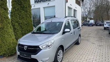 Gebraucht Dacia Dokker Lauréate 90 PS (66 kW) 2018 Grau Van / Kleinbus