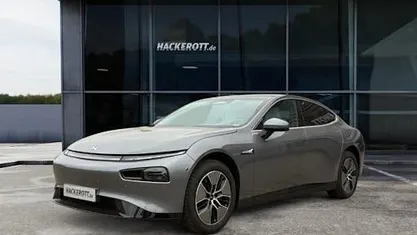 Grau Neu 2025 XPENG P7 RWD Long Range Limousine | 40.990 € (Superpreis)